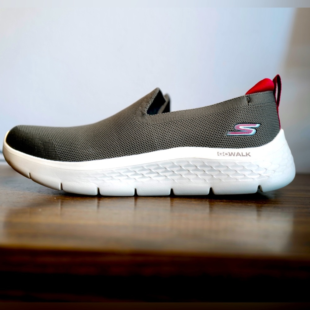 Worn once pair of Skechers Go Walks